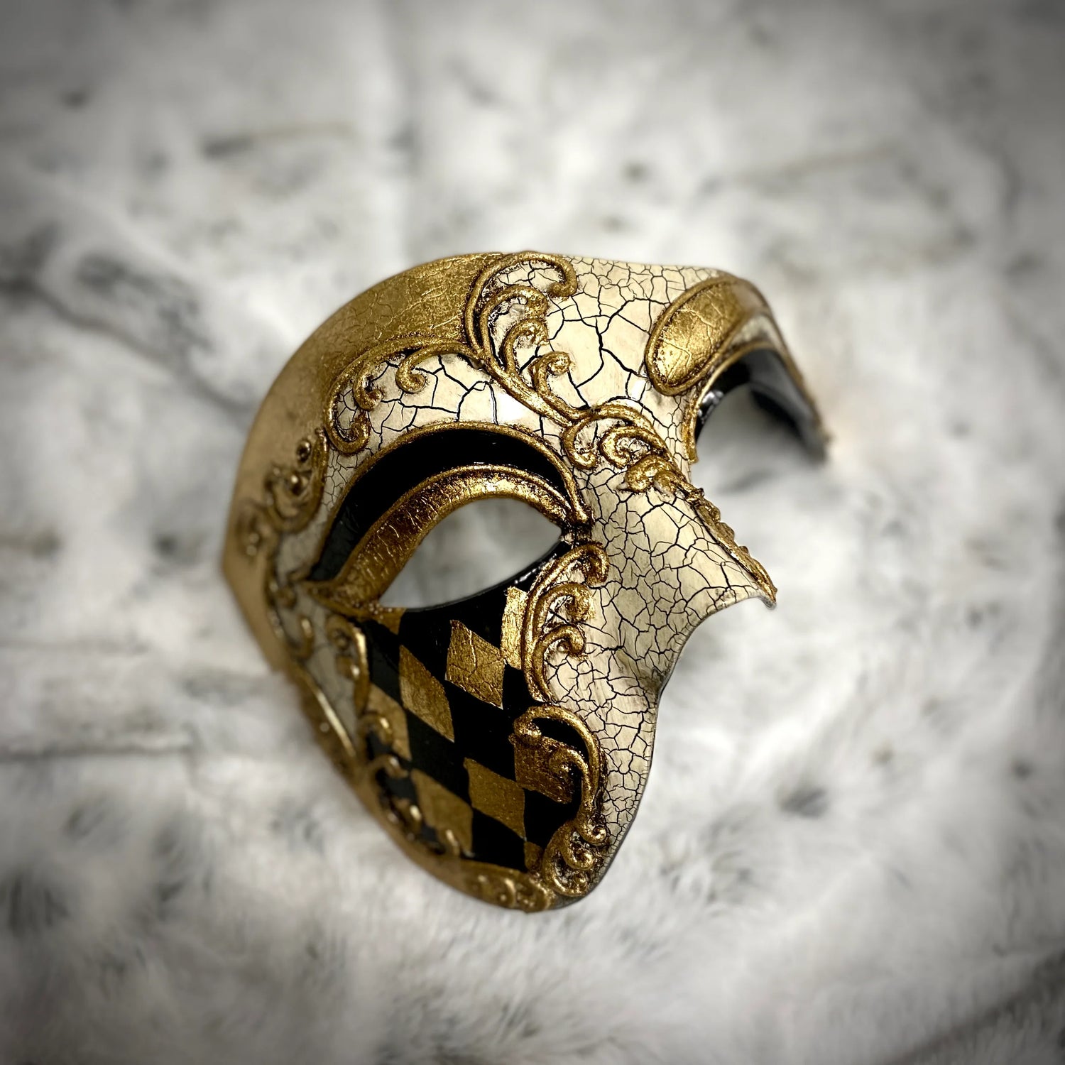 Half Face Men Phantom of The Opera Masquerade Mask for Halloween Party Mardi Gras