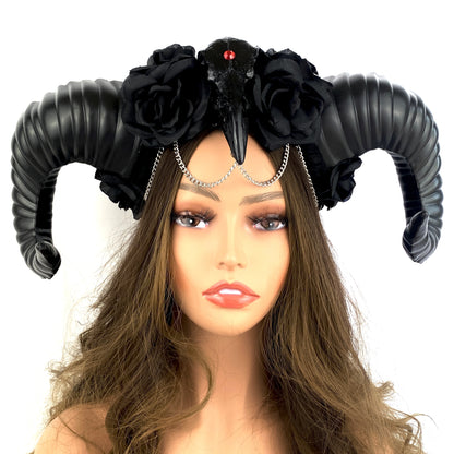 Black Steampunk Style Luxury Metallic Ram Goat Horn Devil Headband Halloween Costume Masquerade Cosplay Prom Ball Party