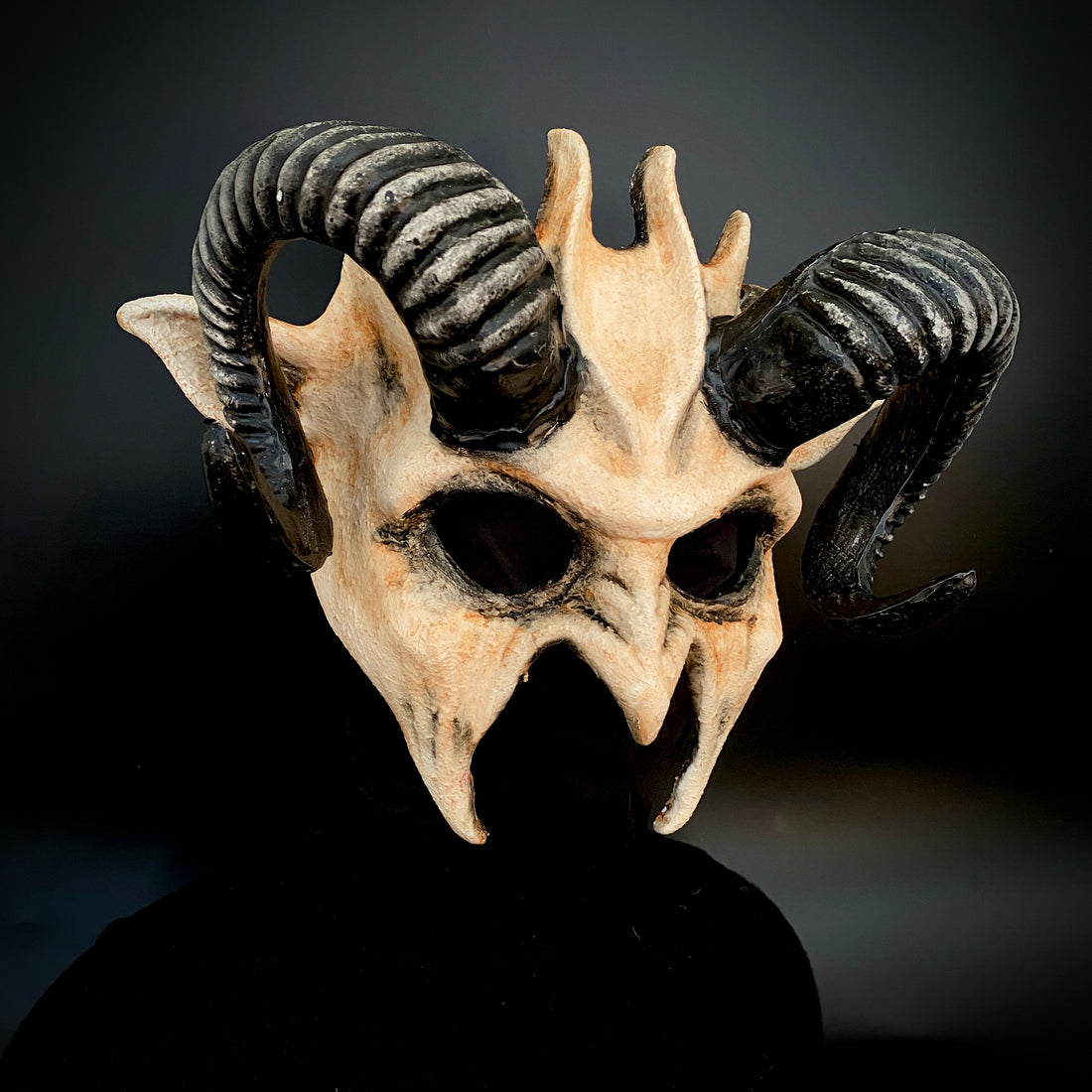 Krampus Ram Goat Masquerade Devil Horn Mask Demon Costume For Halloween